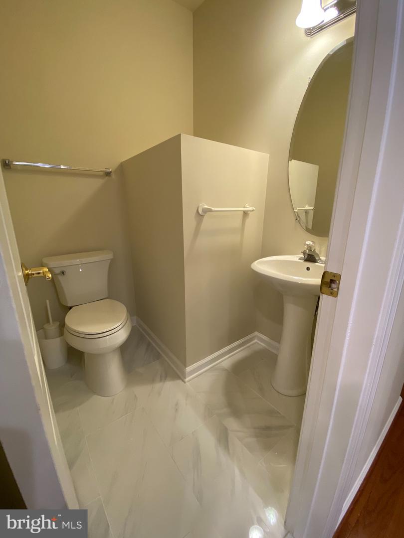2135 Darcy Green Pl Property Photo 14
