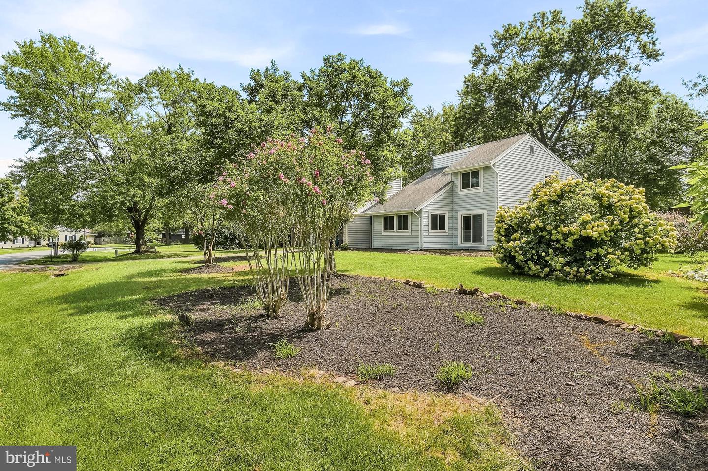 19345 Hempstone Ave Property Photo 3