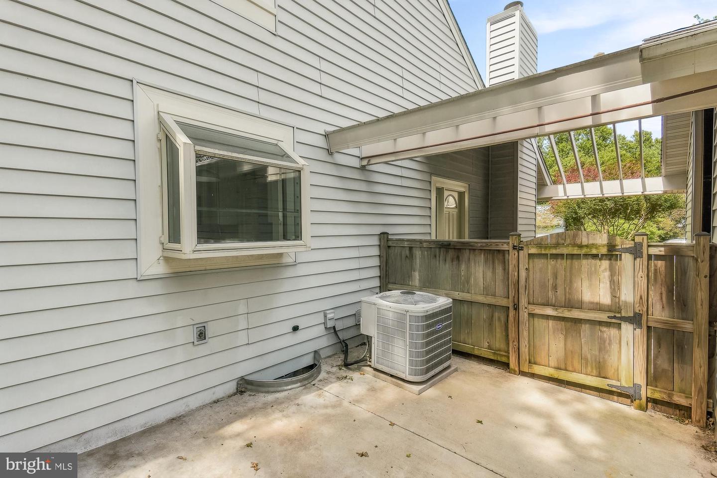 19345 Hempstone Ave Property Photo 11