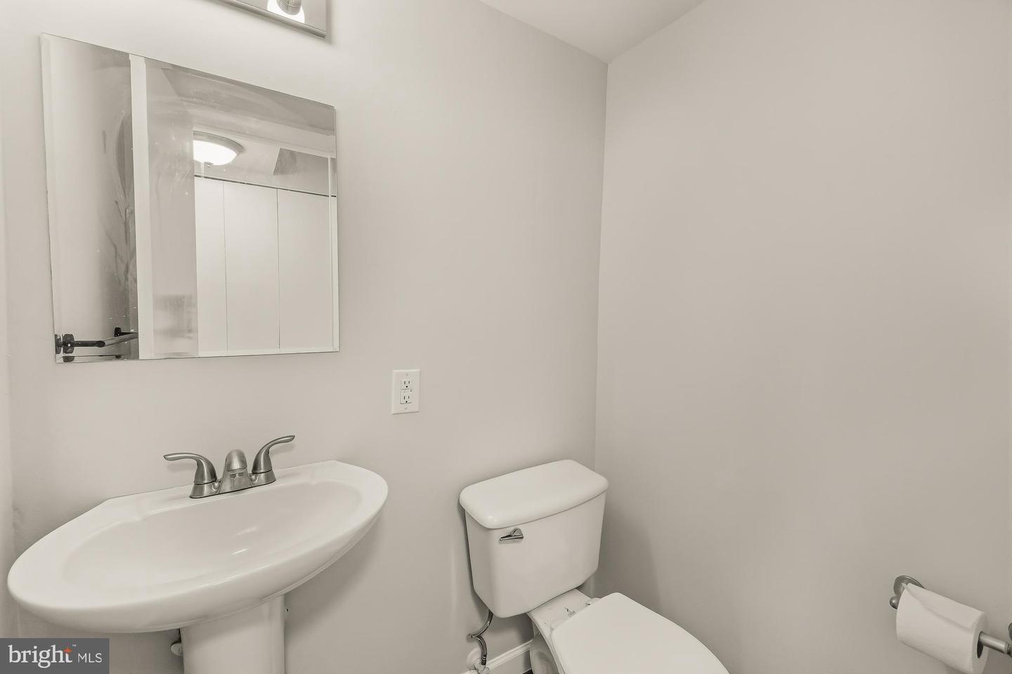 19345 Hempstone Ave Property Photo 36