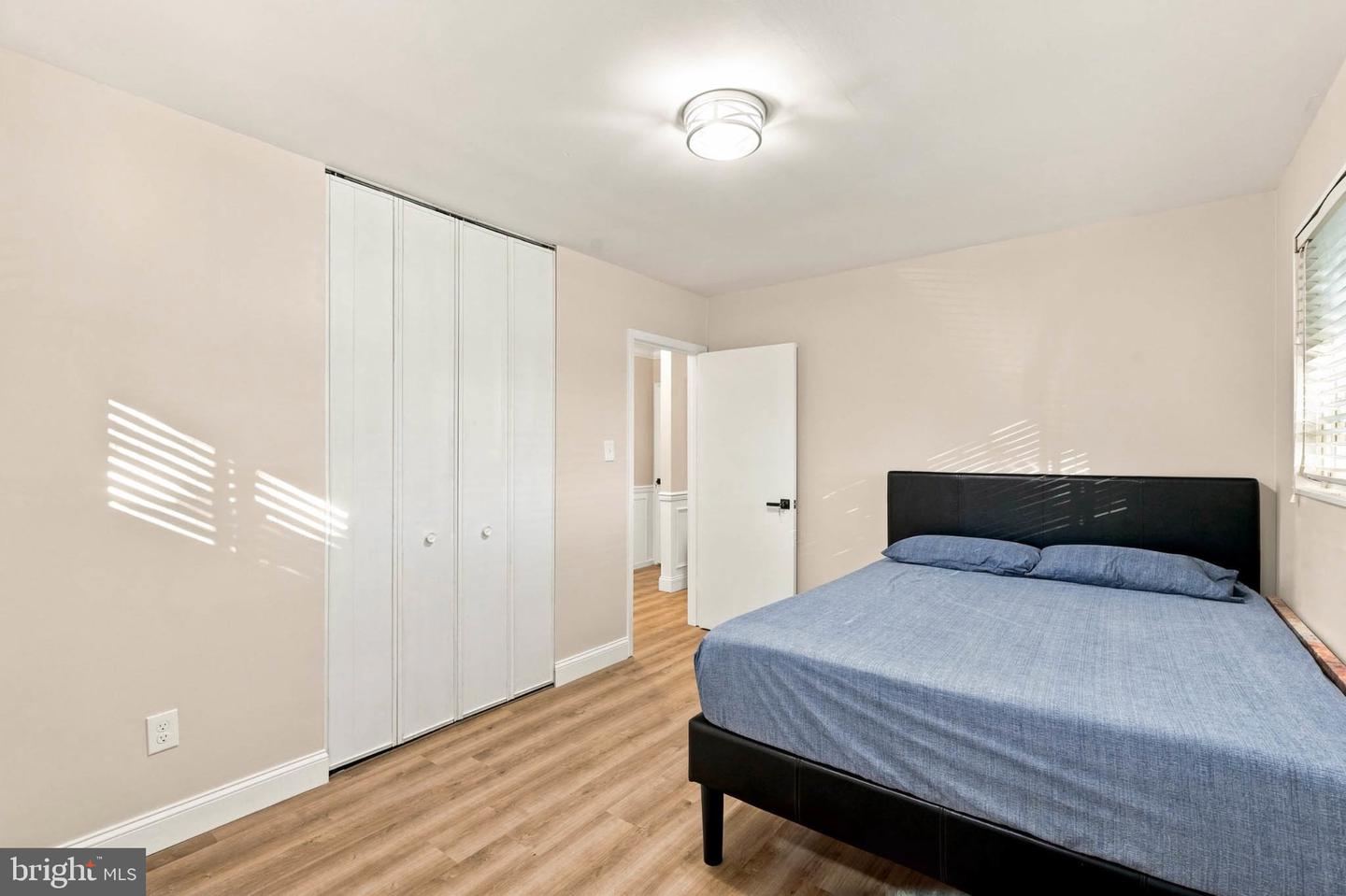 13308 Dauphine St Property Photo 15