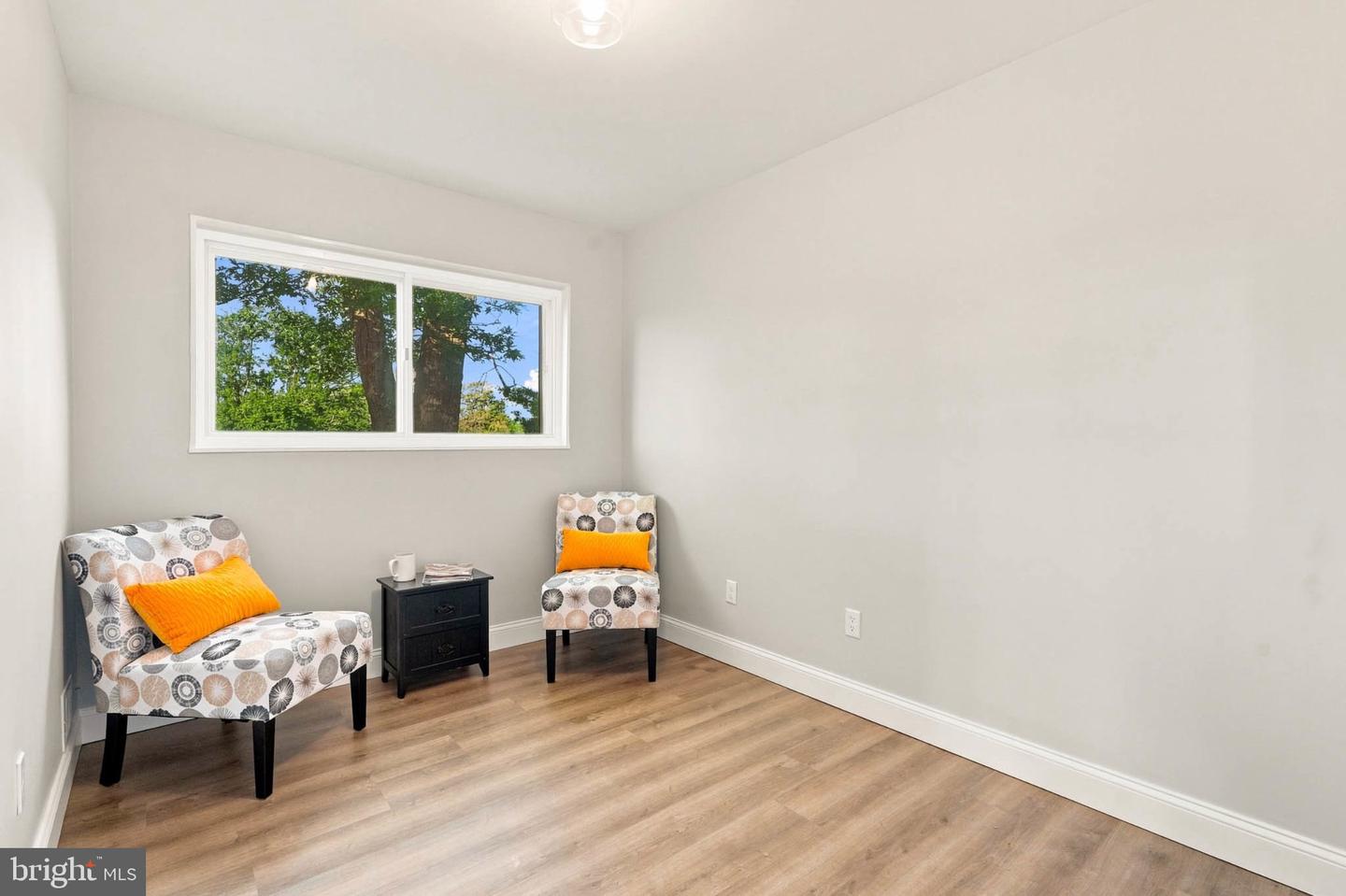 13308 Dauphine St Property Photo 18