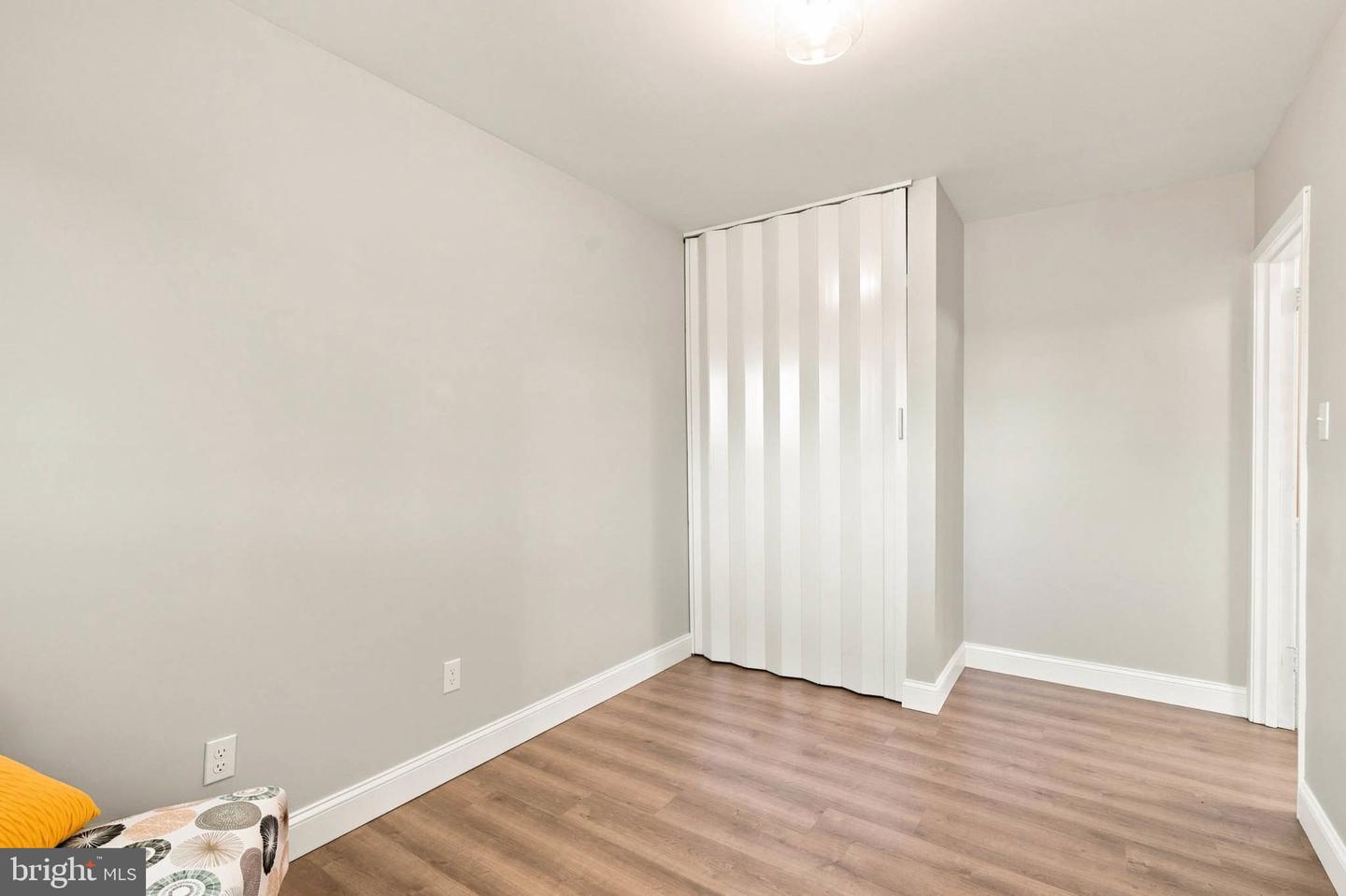 13308 Dauphine St Property Photo 19