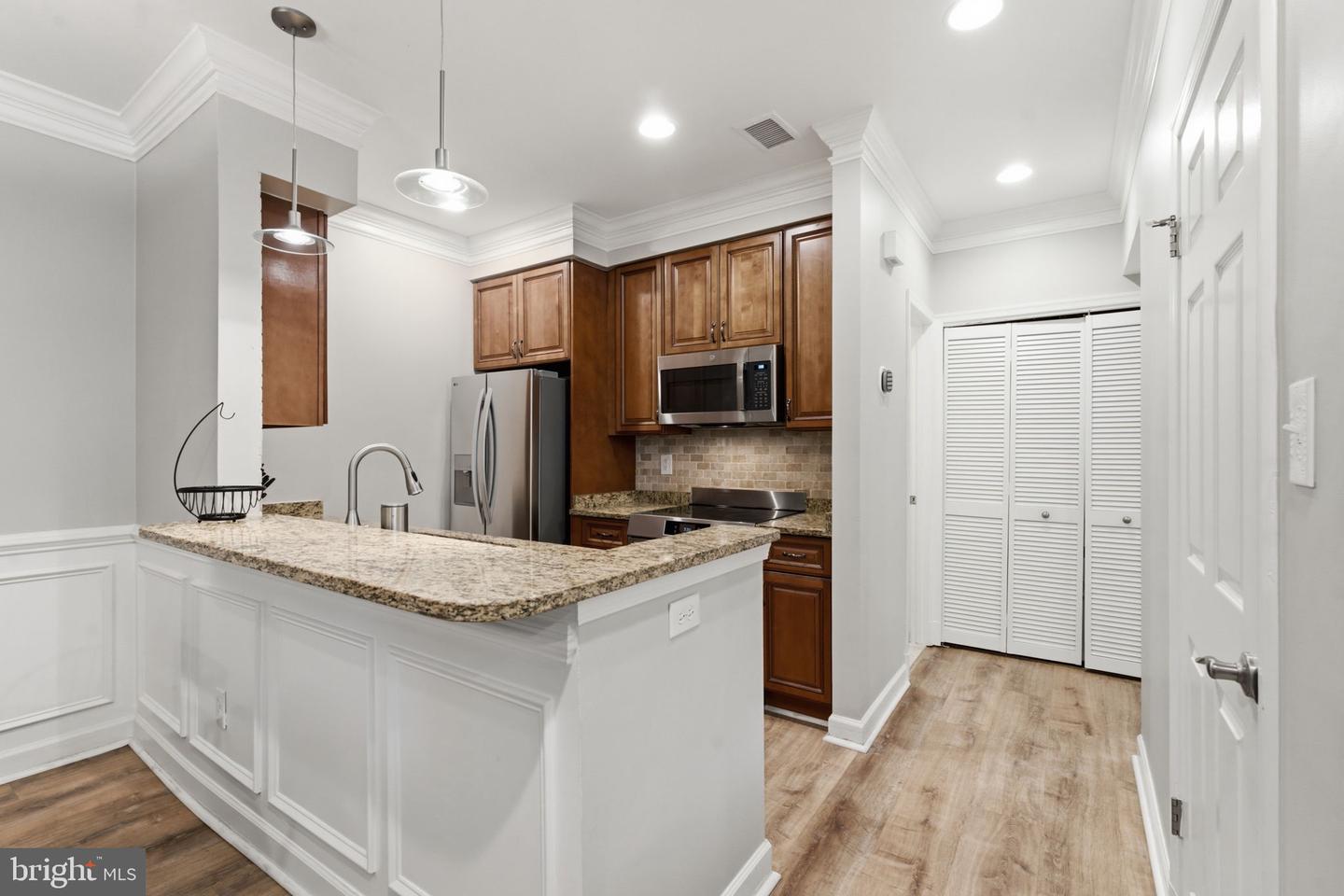10840 Antigua Ter #103 Property Photo 18