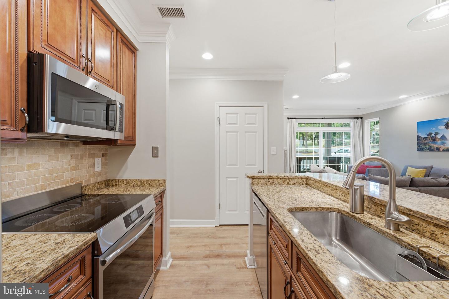 10840 Antigua Ter #103 Property Photo 25