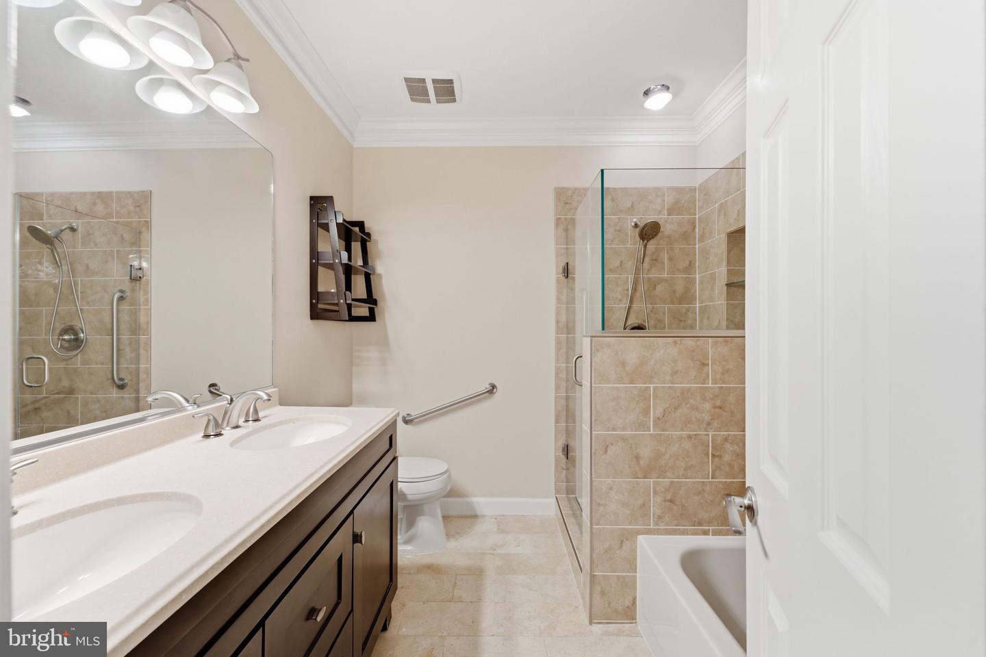 10840 Antigua Ter #103 Property Photo 32