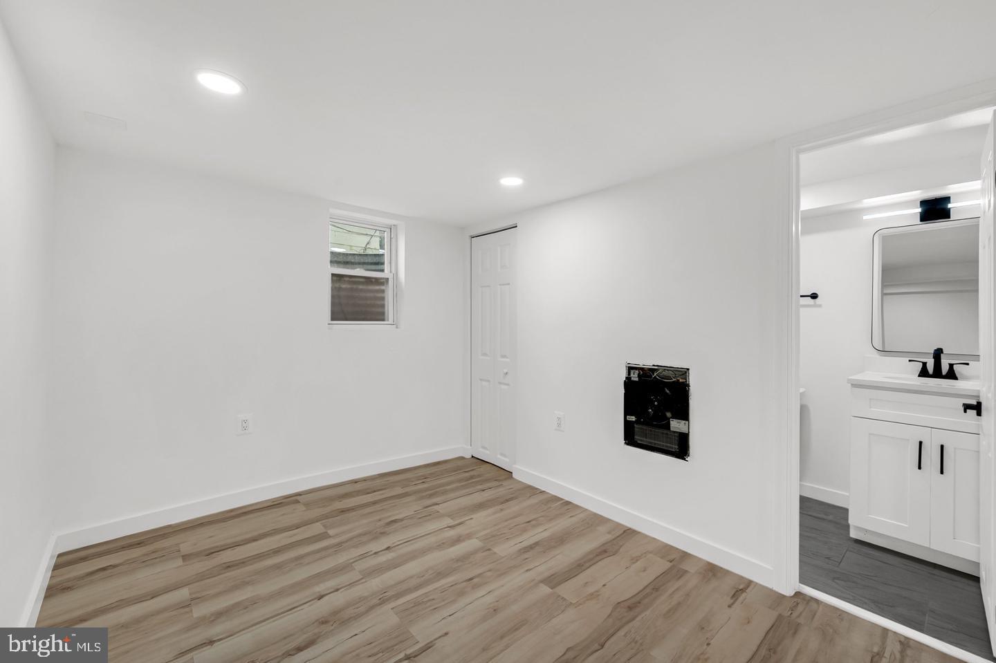 710 Silver Spring Ave Property Photo 44
