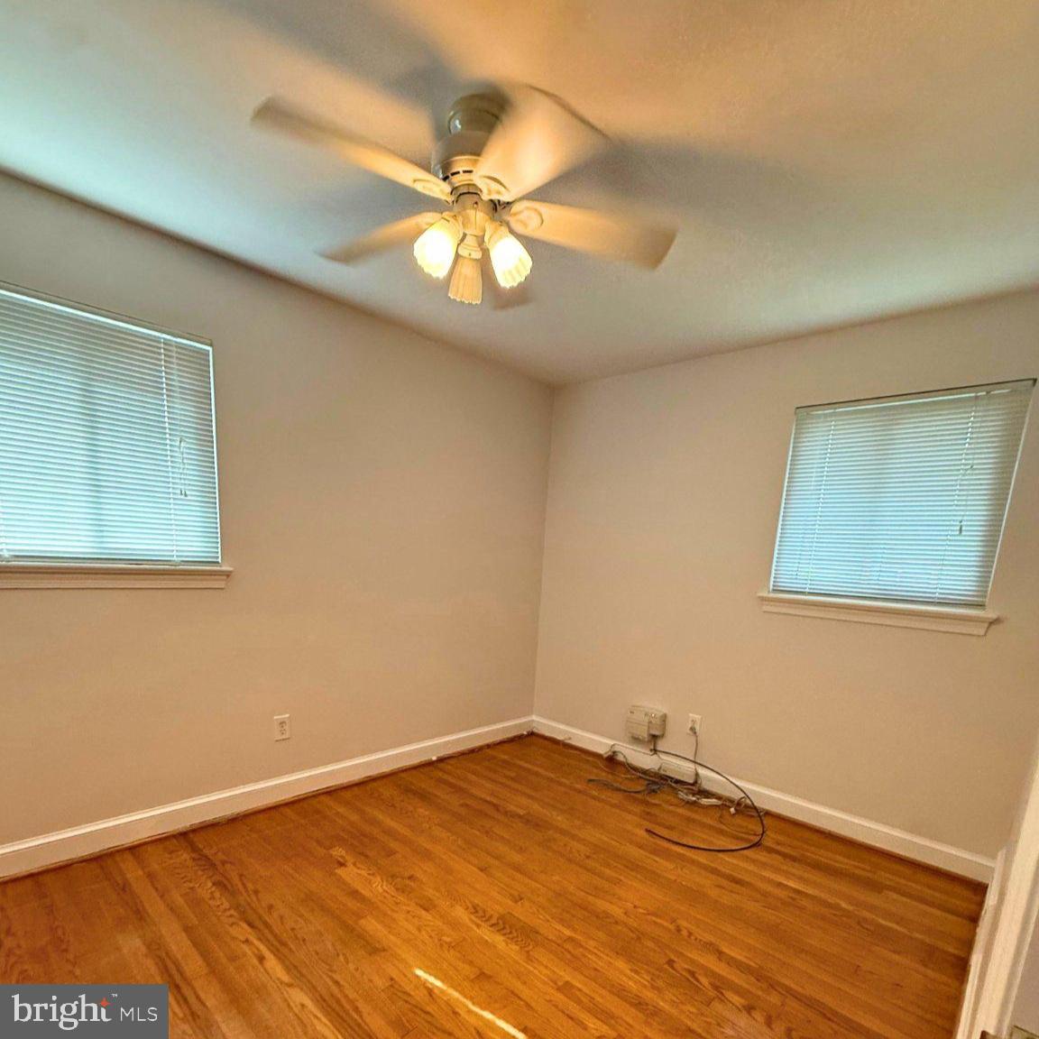 9917 Lorain Ave Property Photo 18