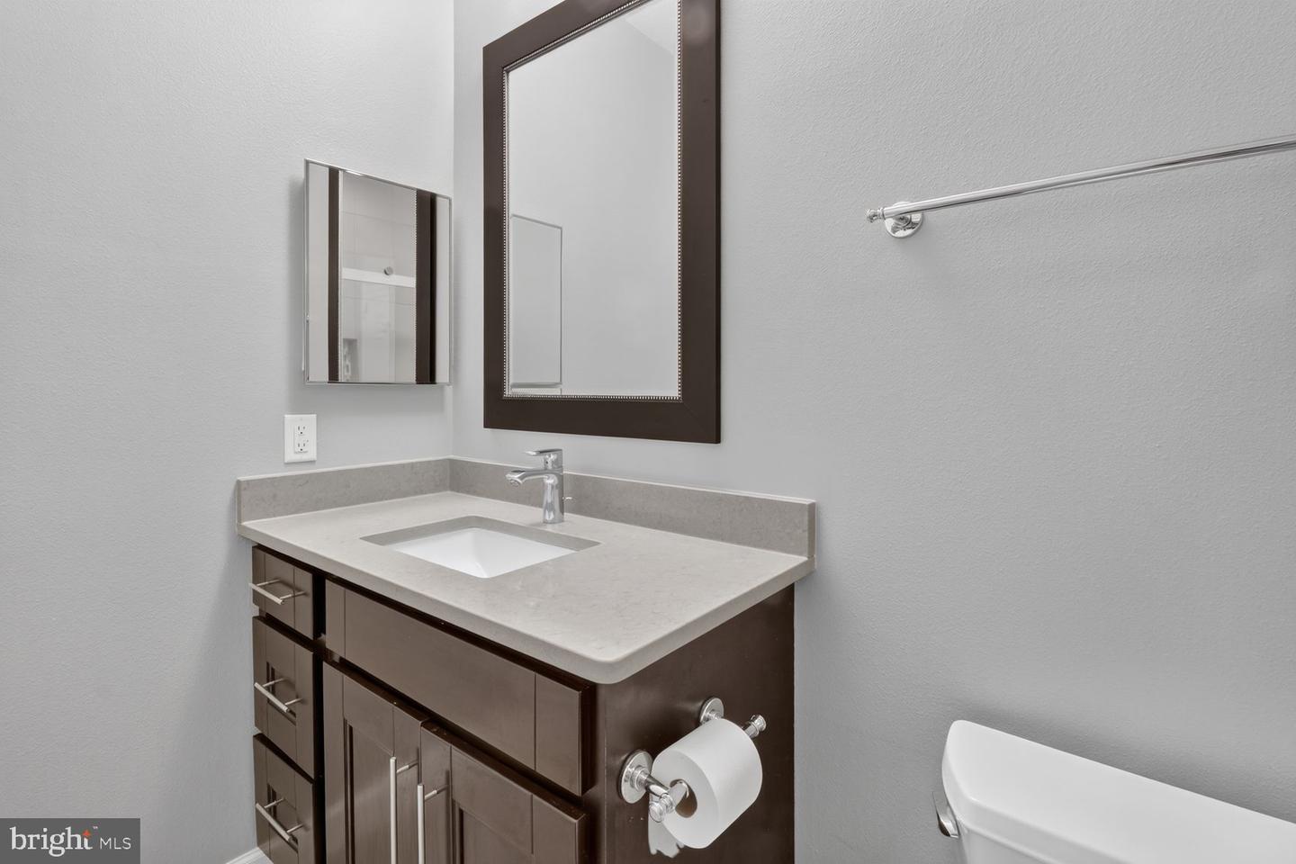 501 Hungerford Dr #149 Property Photo 11