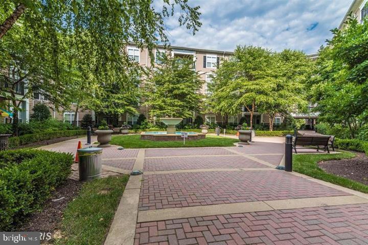 501 Hungerford Dr #149 Property Photo 25