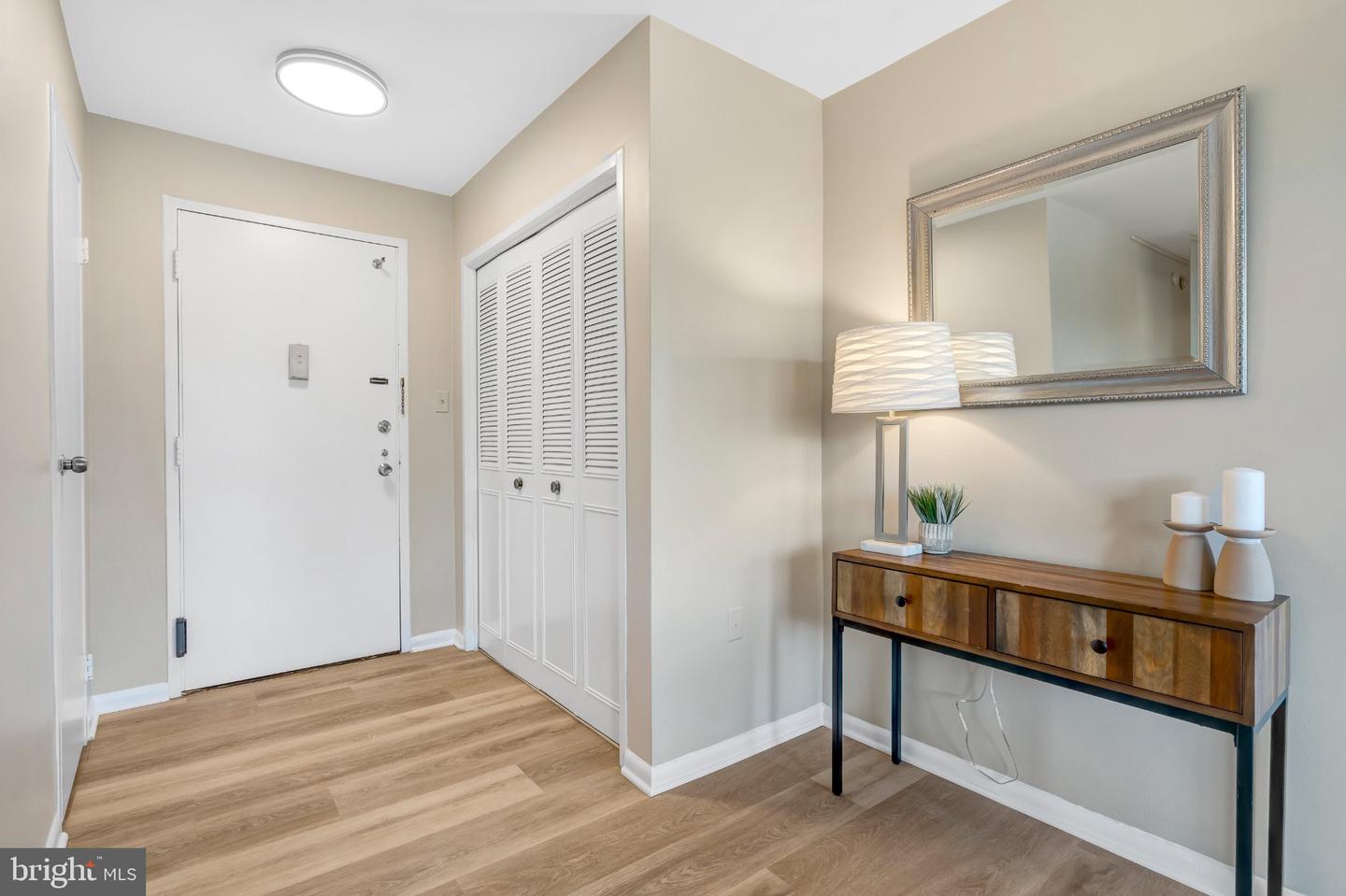 10500 Rockville Pike #627 Property Photo 3