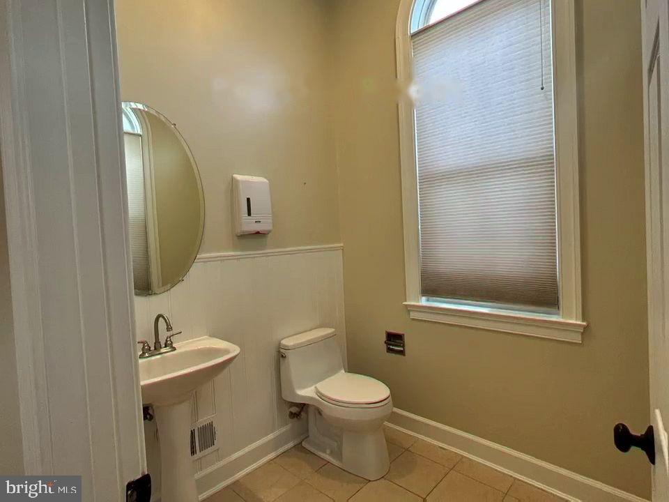 304 Robena Way Property Photo 13