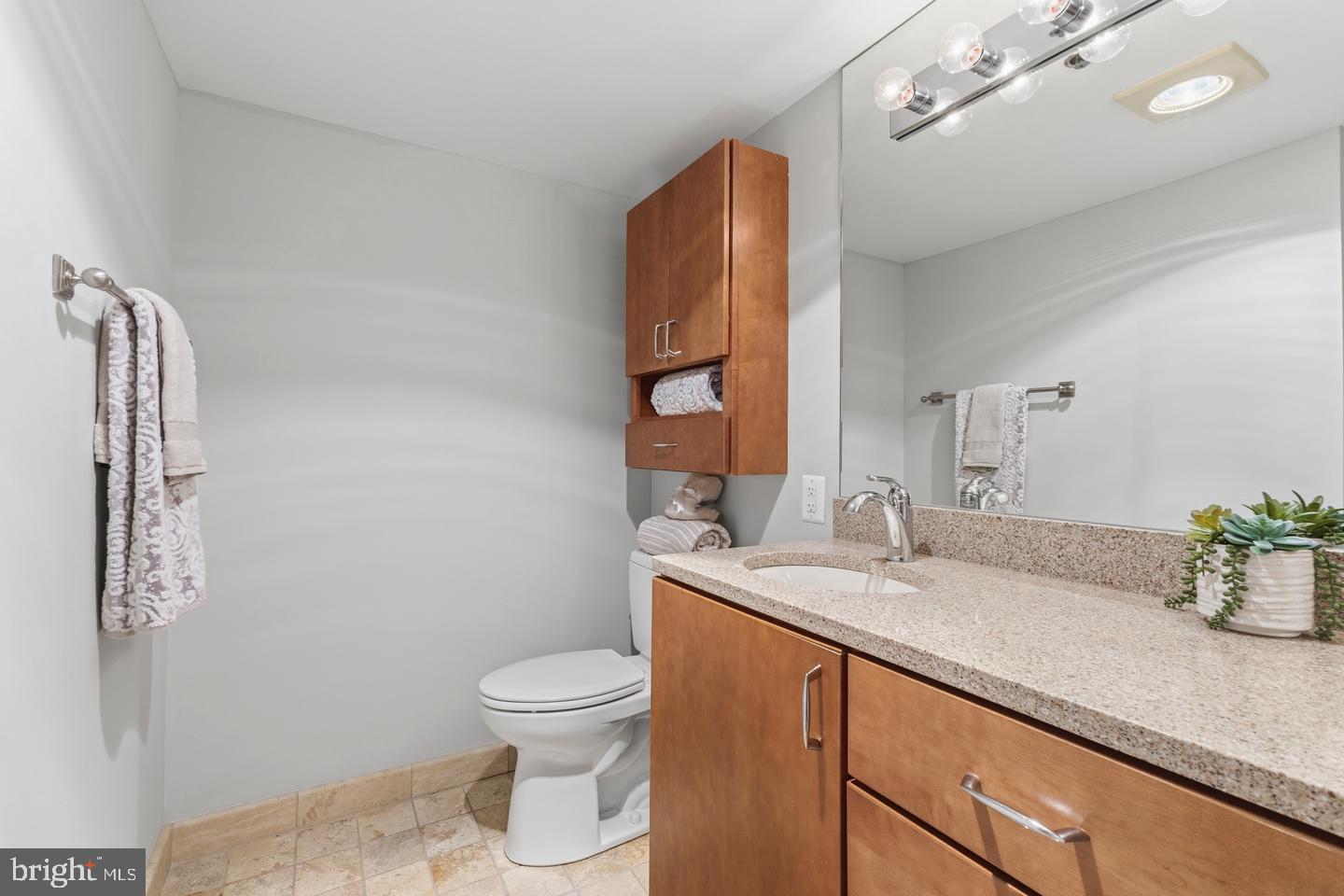 14801 Pennfield Cir #206 Property Photo 19