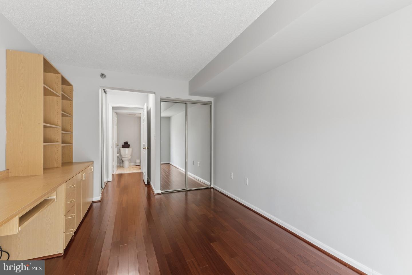 14801 Pennfield Cir #206 Property Photo 23