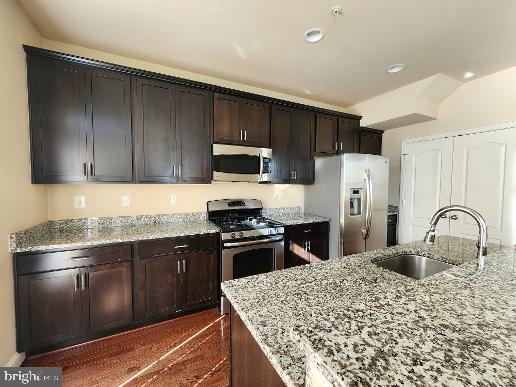 22623 Sweetspire Dr Property Photo 5