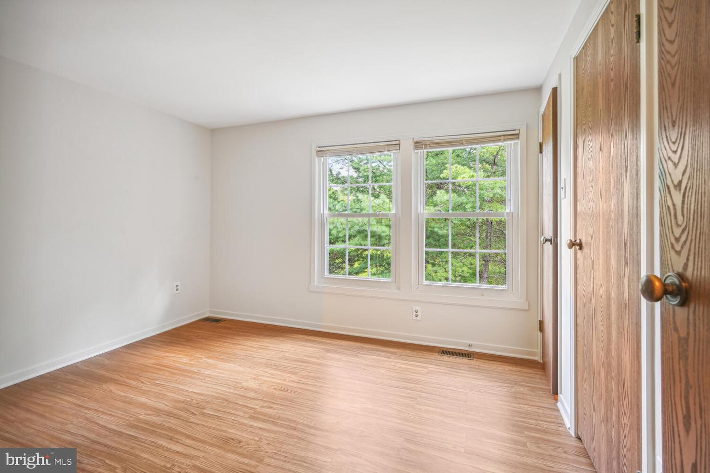 9403 Lost Trail Way Property Photo 7