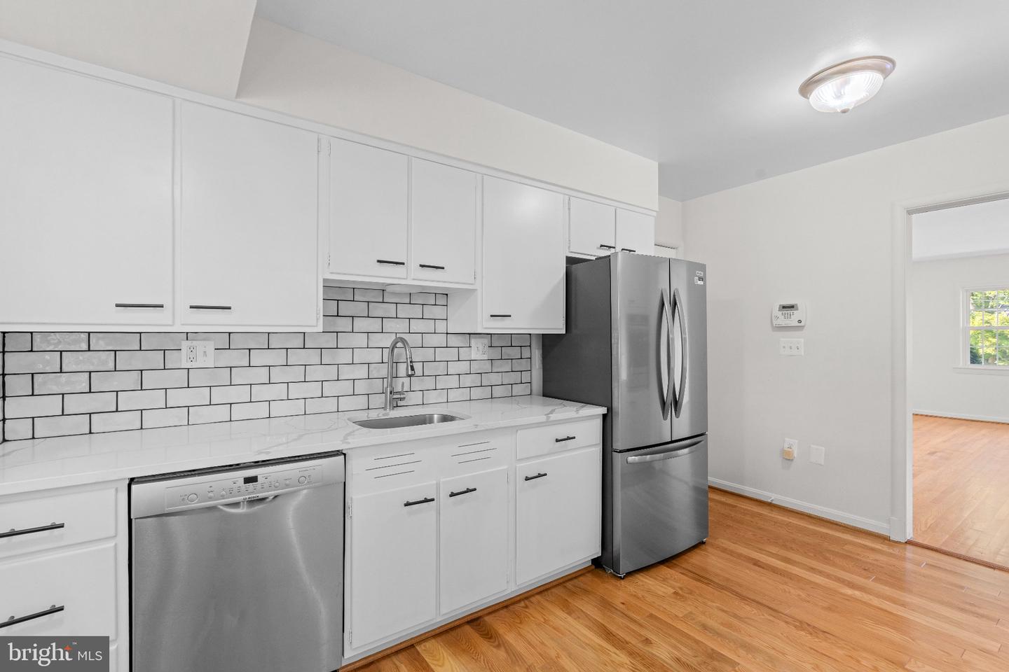 905 Winhall Way Property Photo 11