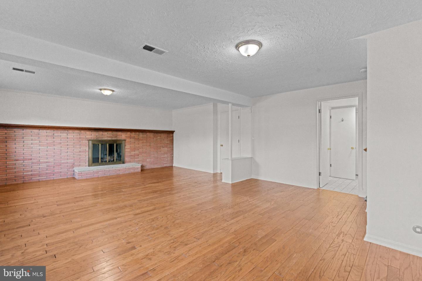 905 Winhall Way Property Photo 31
