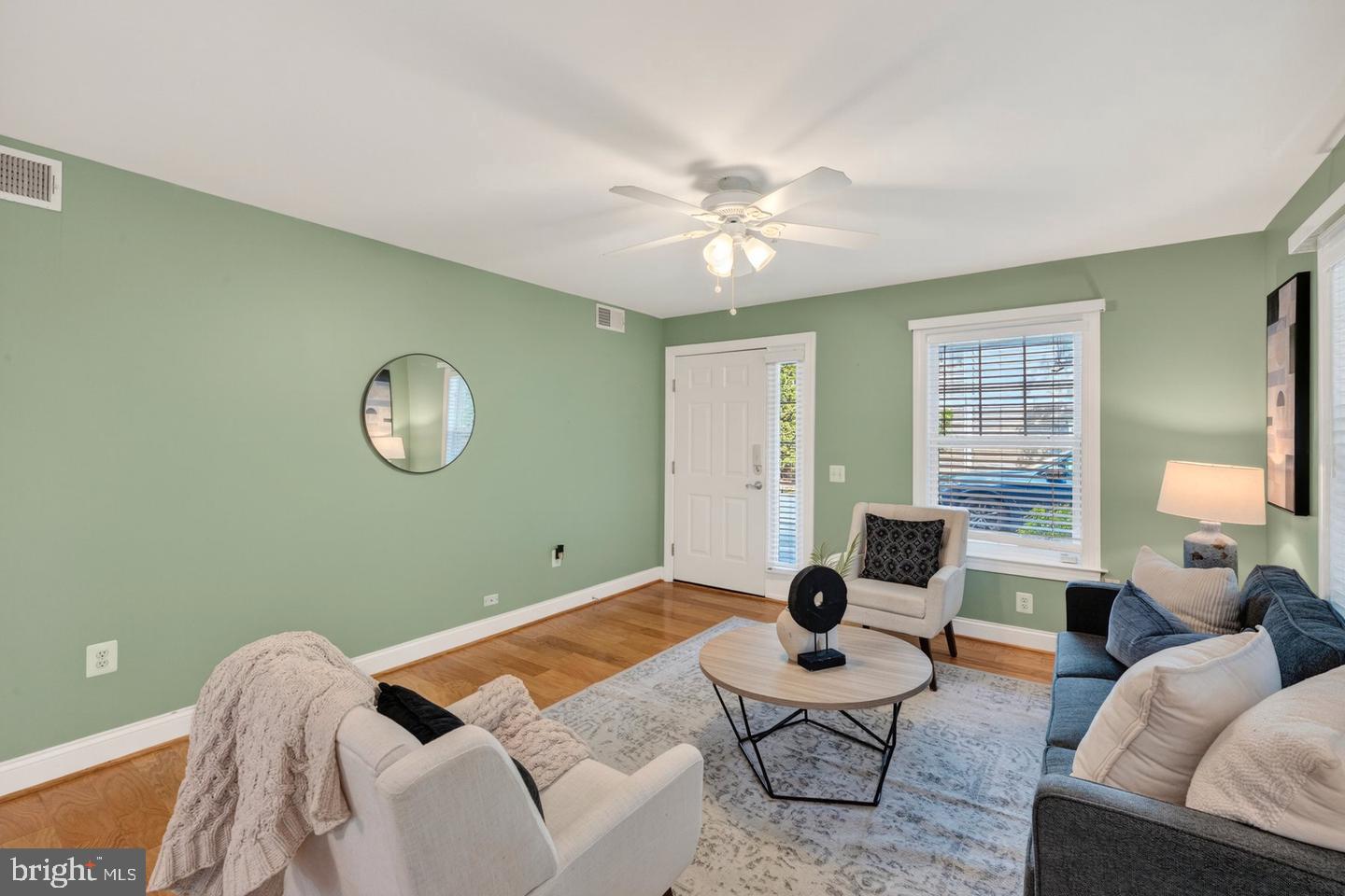 9743 Winery Ct Property Photo 7