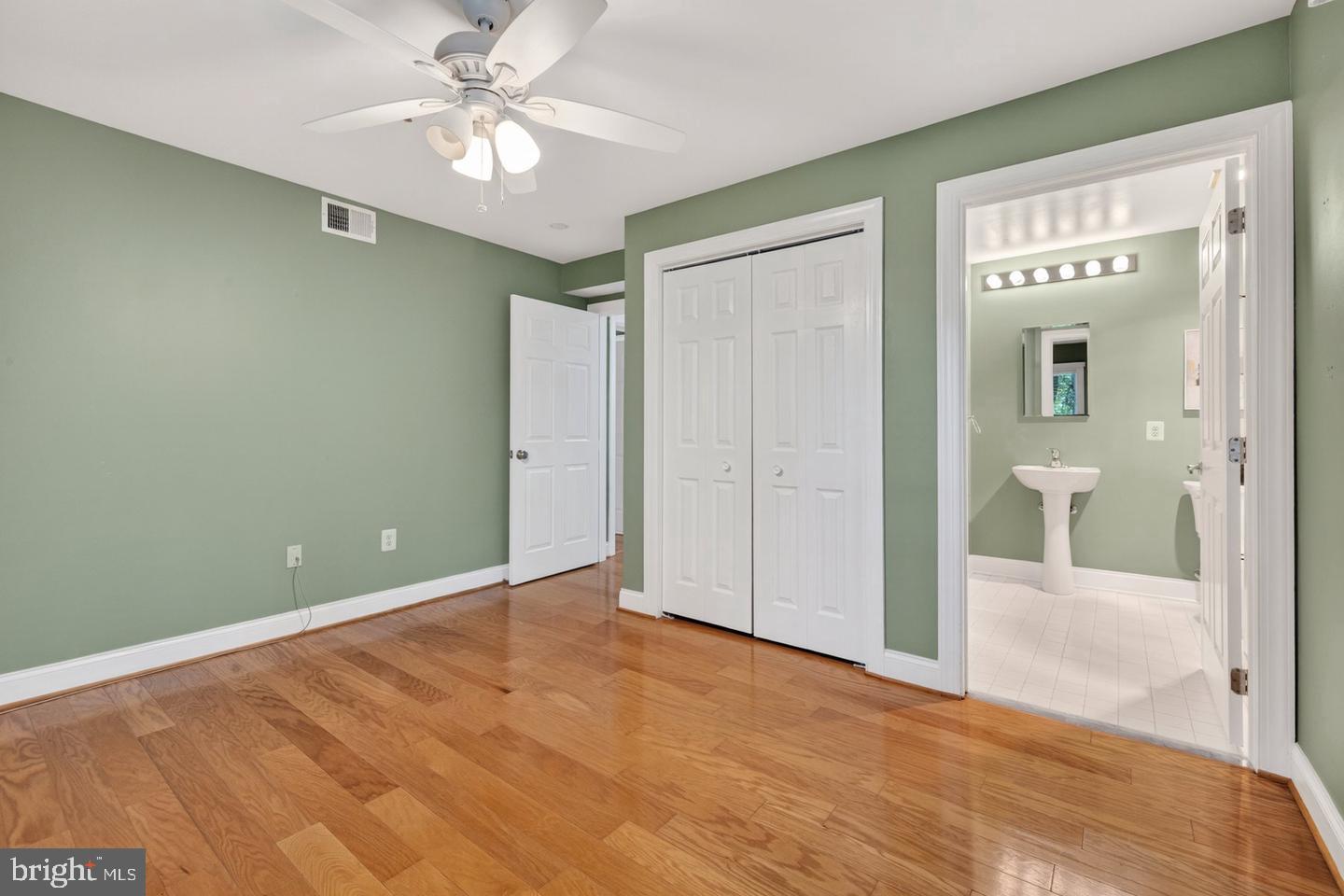 9743 Winery Ct Property Photo 24