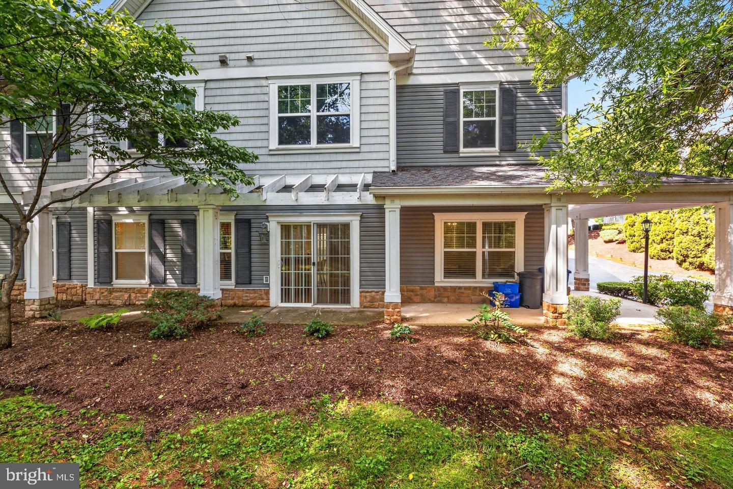 9743 Winery Ct Property Photo 29