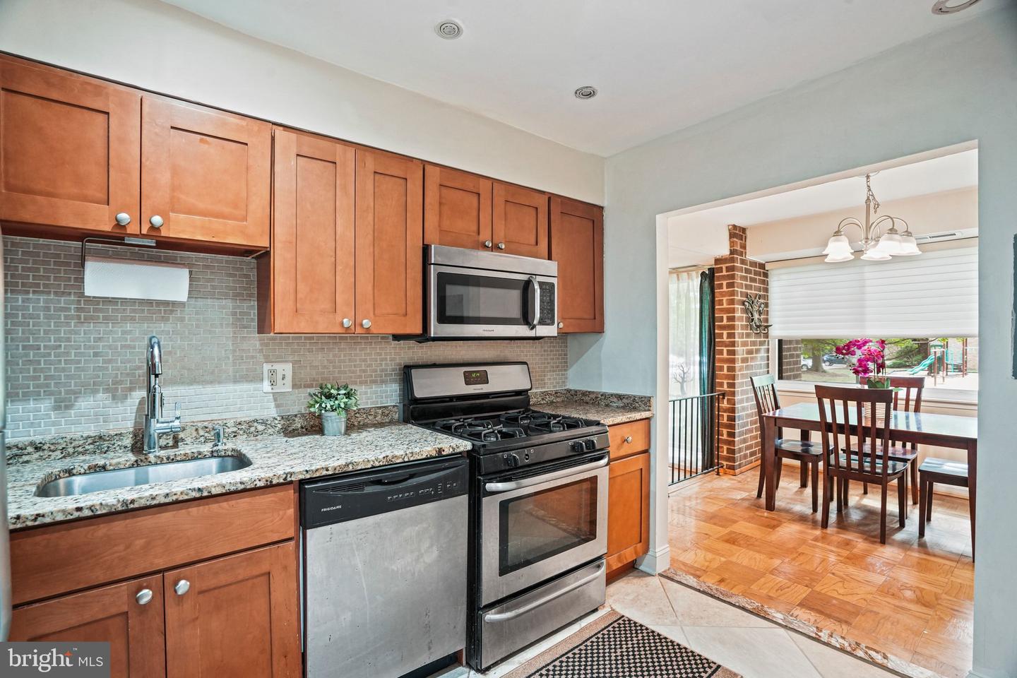 9820 Georgia Ave #21-103 Property Photo 3