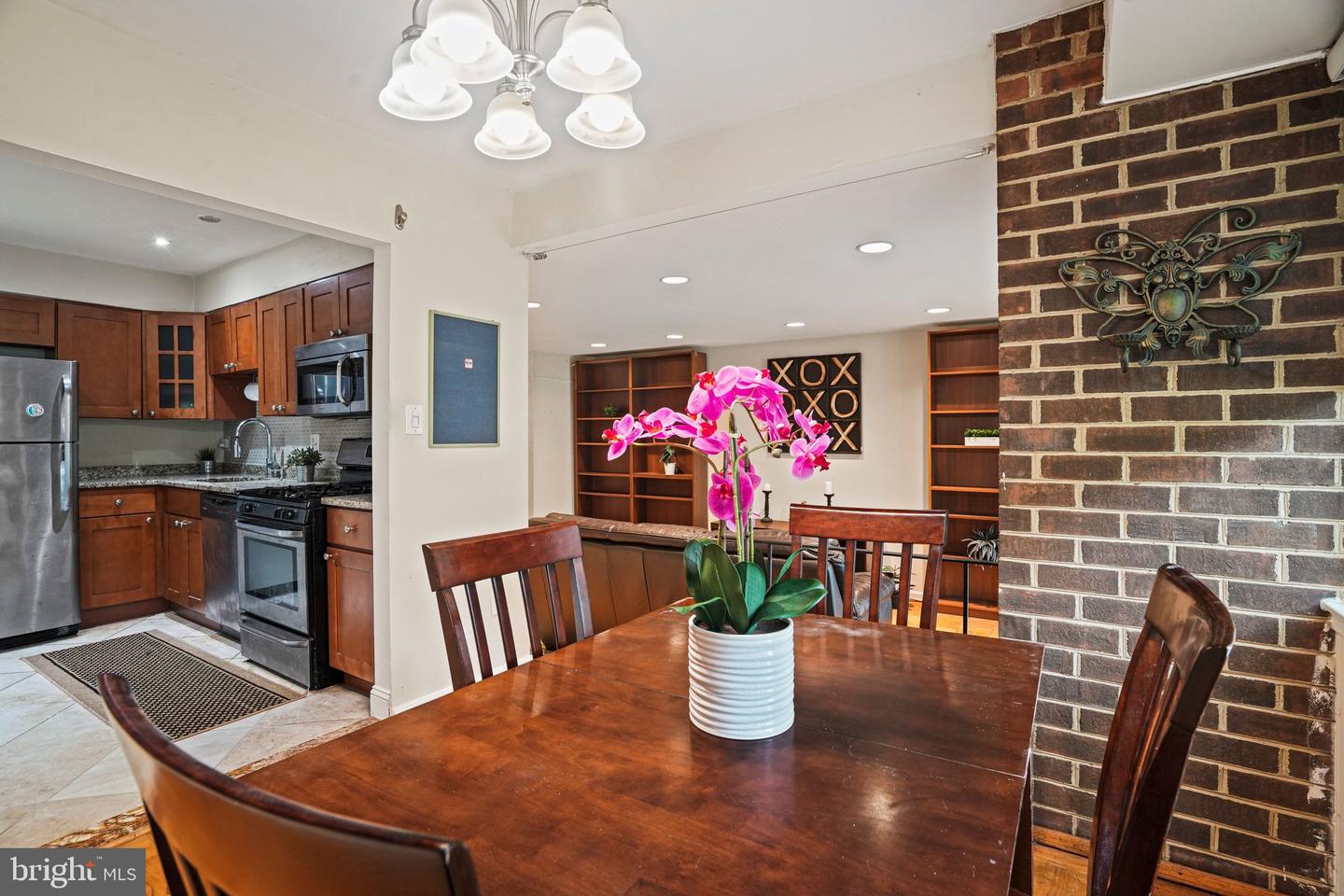 9820 Georgia Ave #21-103 Property Photo 6