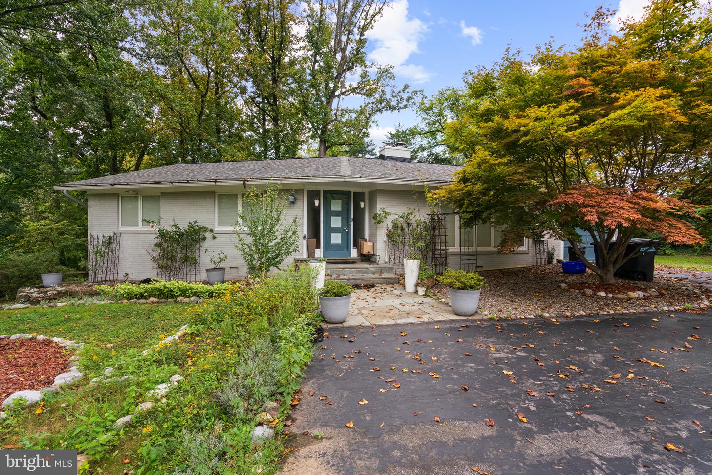 7514 Nevis Rd Property Photo 2