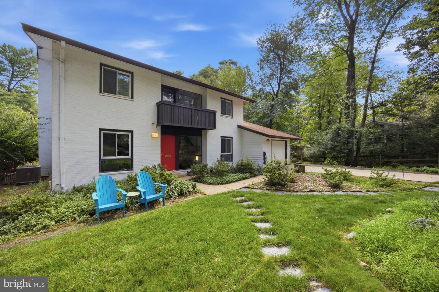 9 Watchwater Way Property Photo 1