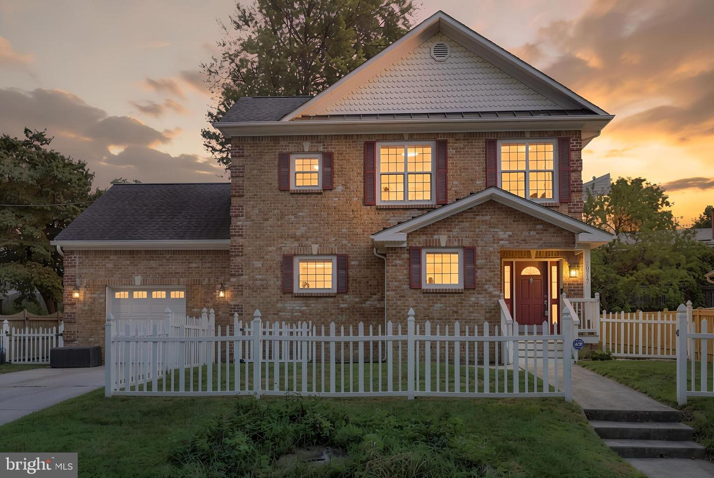 10717 Bentley Ln Property Photo 1
