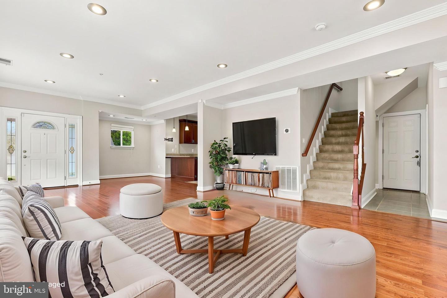 10717 Bentley Ln Property Photo 15