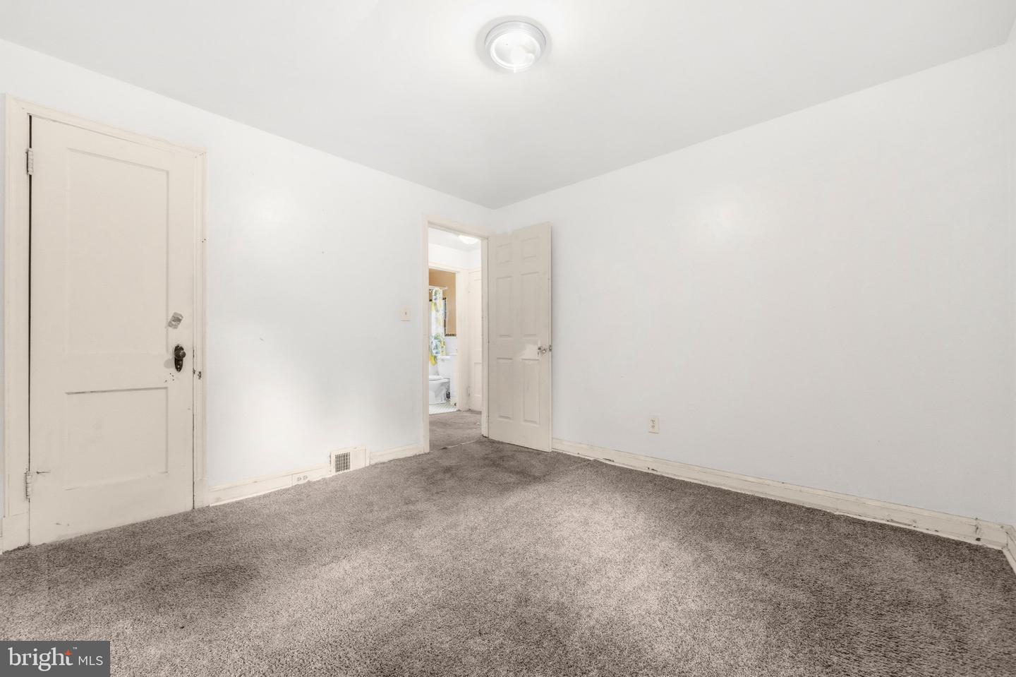 6713 Gude Property Photo 20