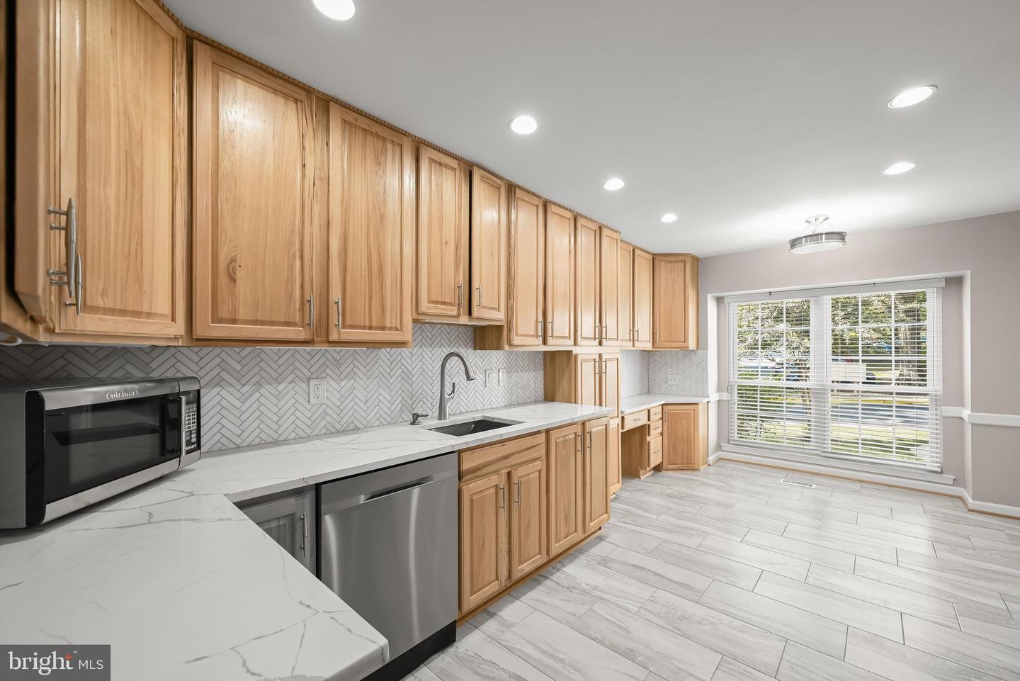 25 Tivoli Lake Ct Property Photo 11