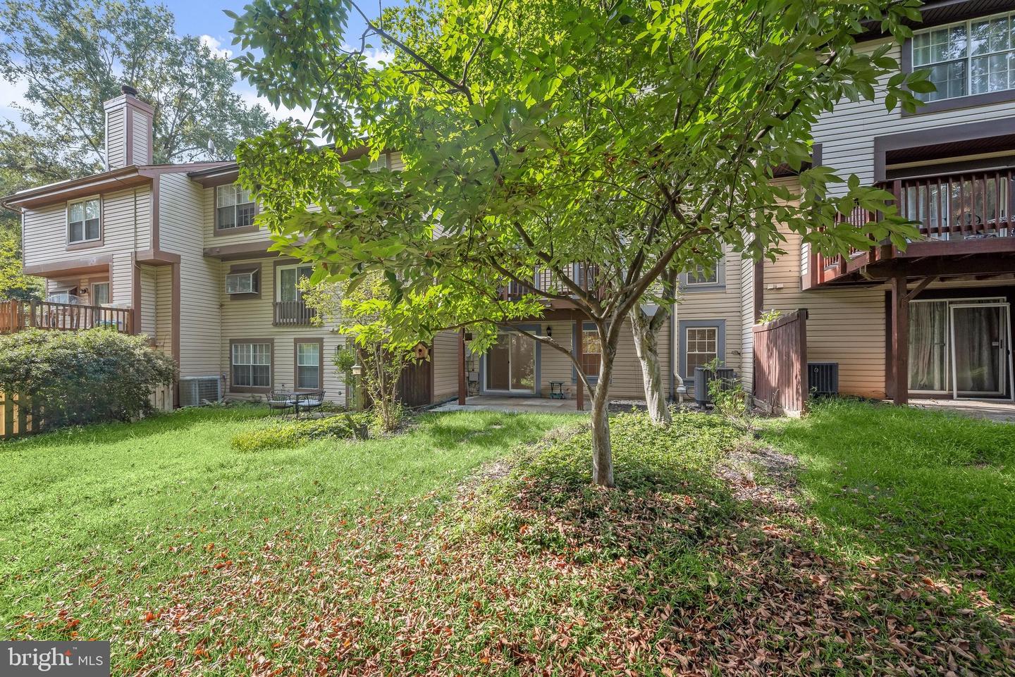 25 Tivoli Lake Ct Property Photo 24