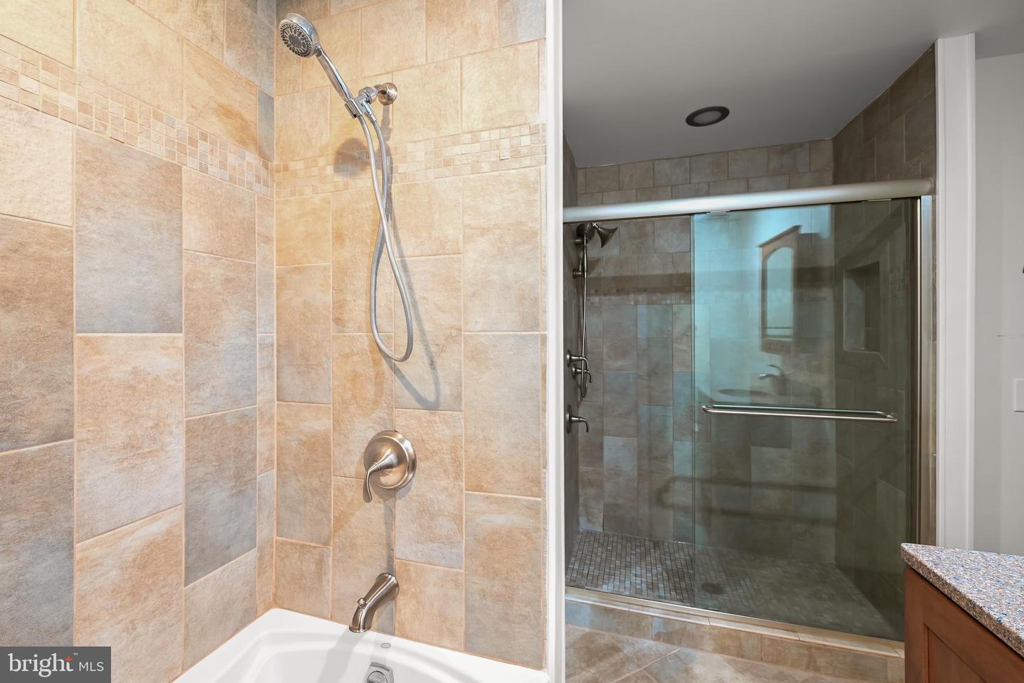 25 Tivoli Lake Ct Property Photo 42
