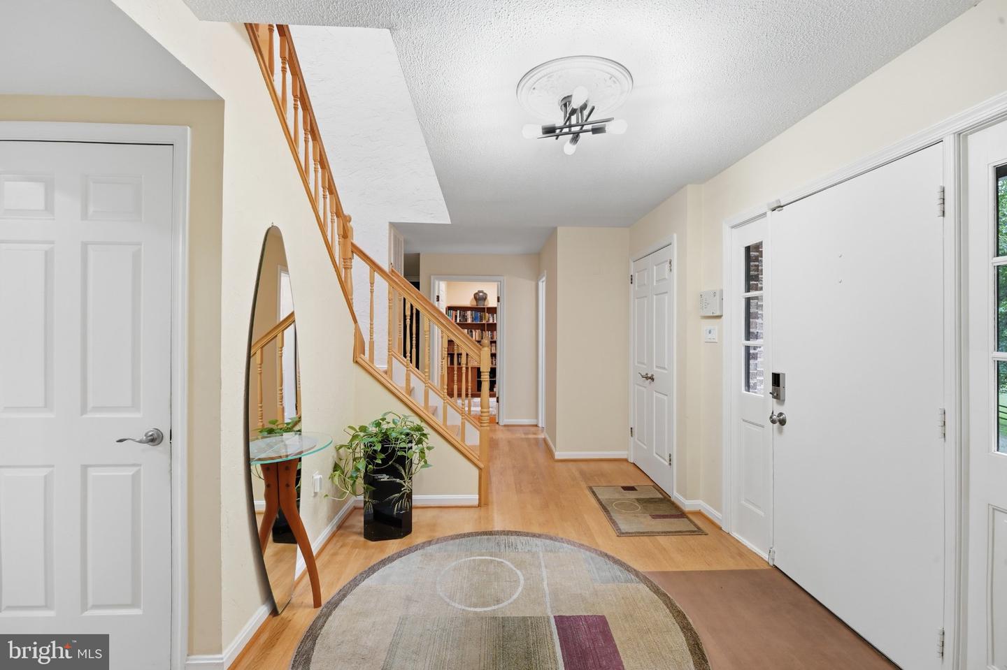15221 Redgate Dr Property Photo 7