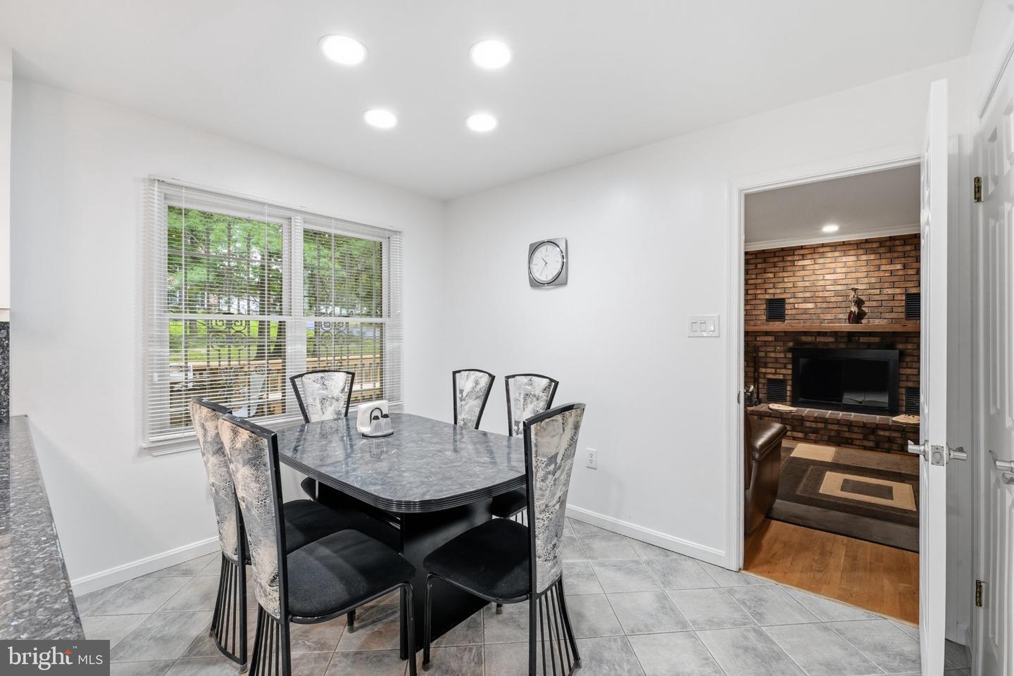 15221 Redgate Dr Property Photo 22