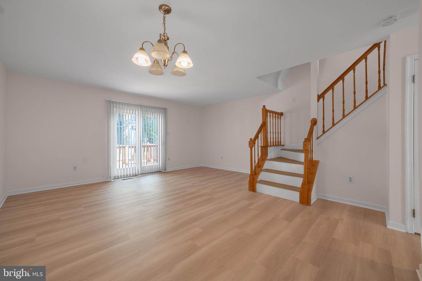 1724 Featherwood Property Photo 11