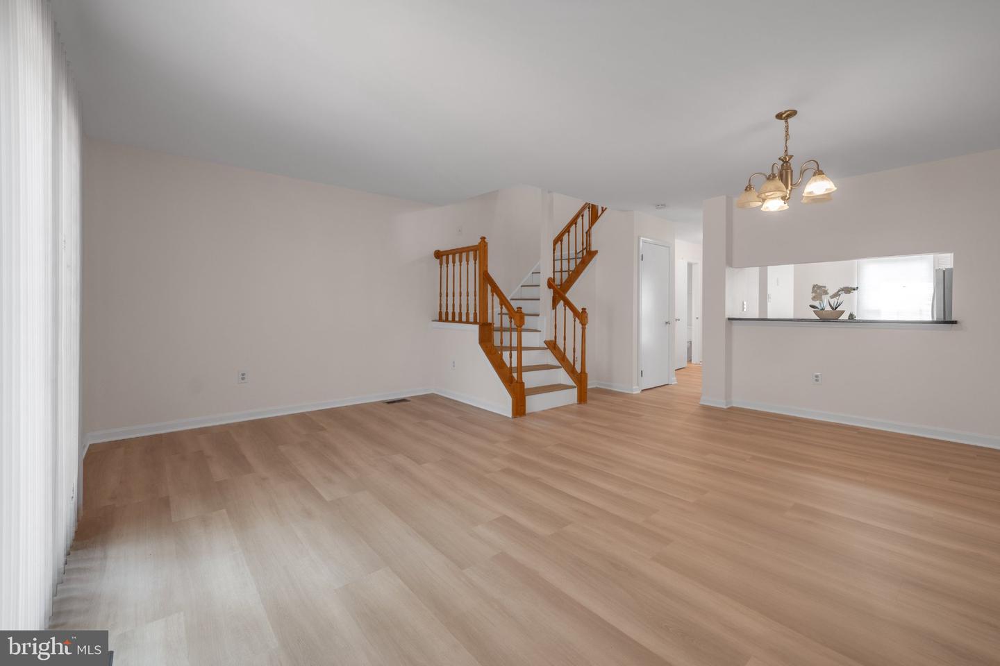 1724 Featherwood Property Photo 12