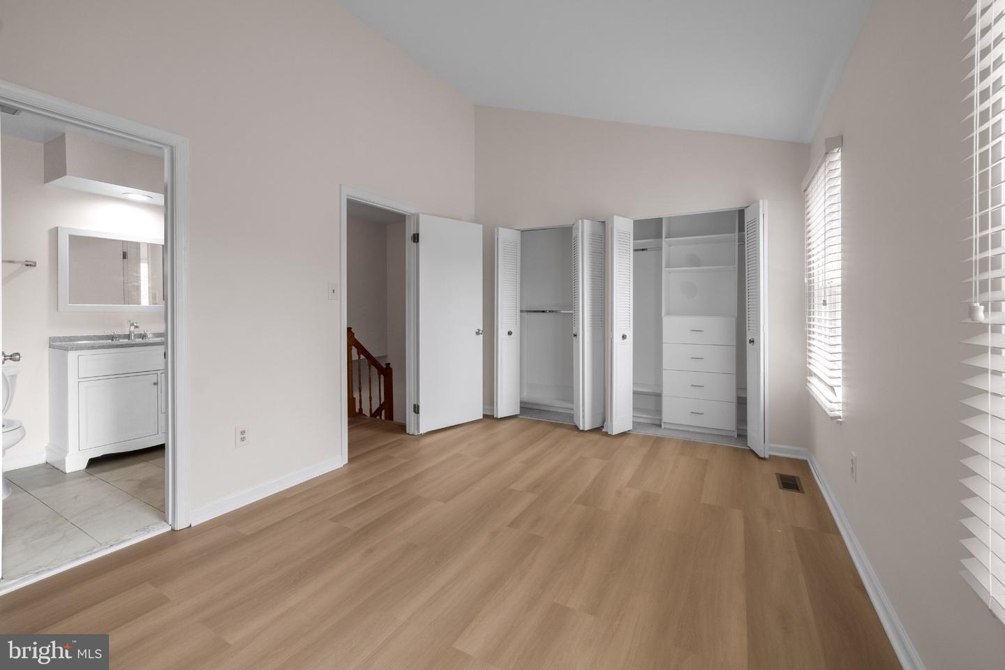 1724 Featherwood Property Photo 19