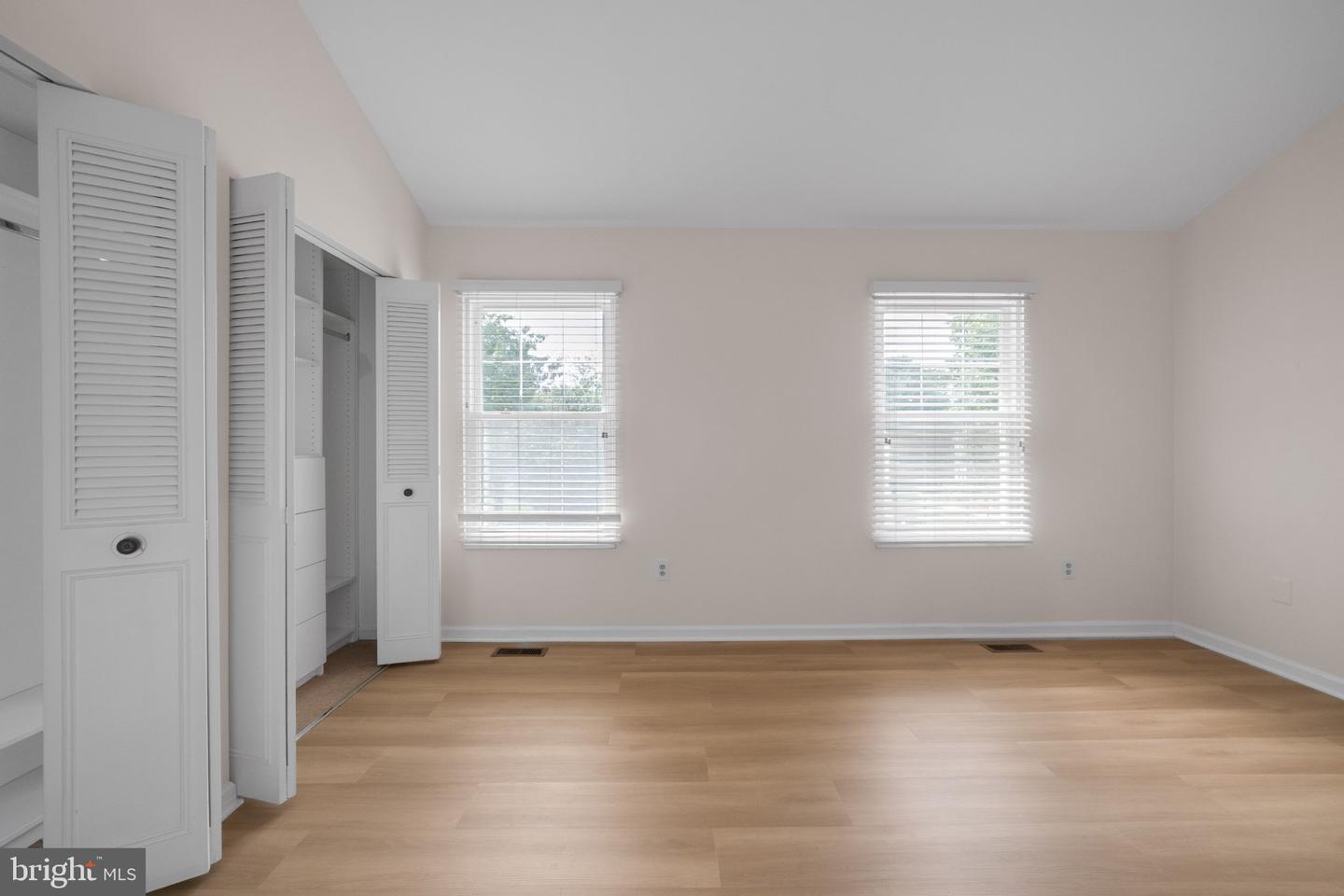1724 Featherwood Property Photo 20