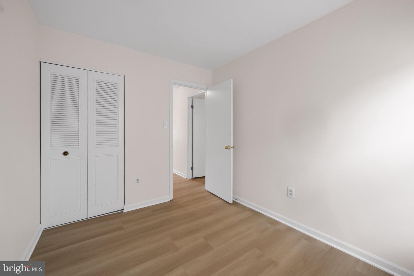 1724 Featherwood Property Photo 25