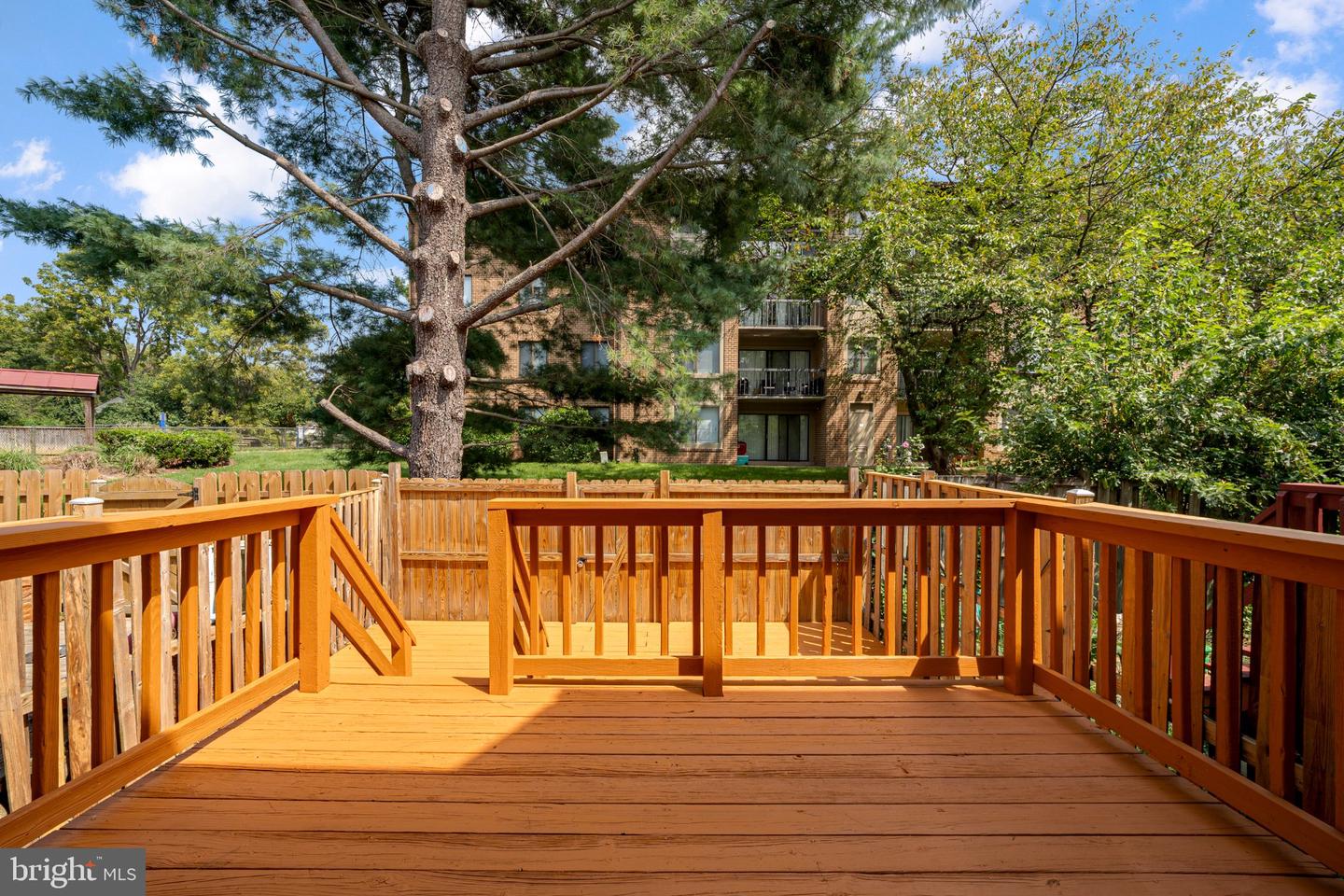 1724 Featherwood Property Photo 30