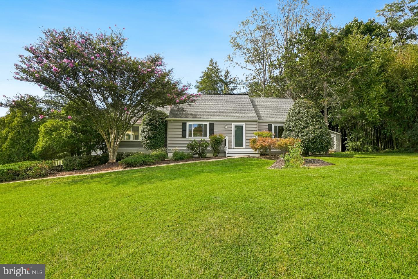 15400 Layhill Rd Property Photo 1