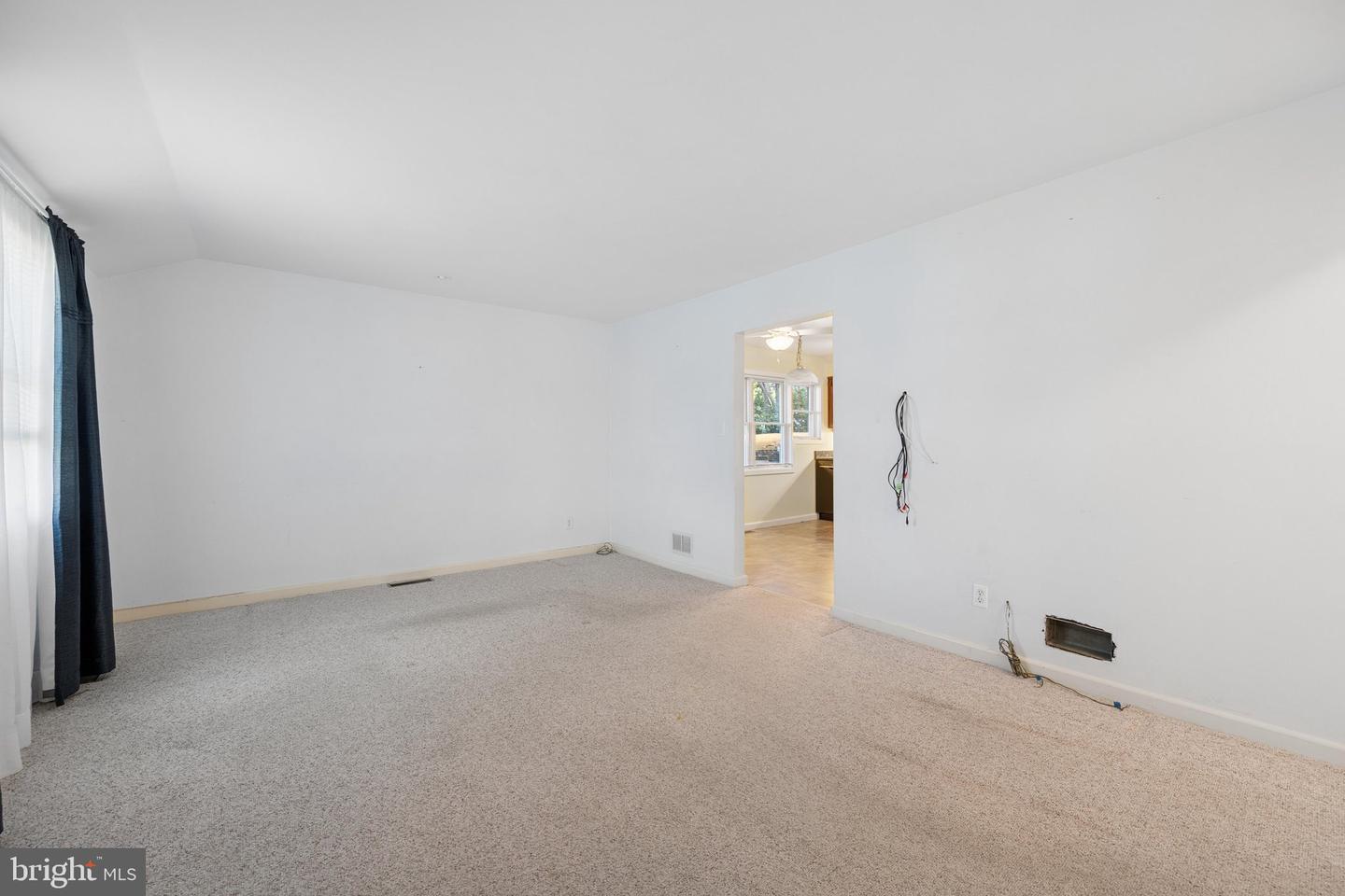 12725 Holdridge Rd Property Photo 4