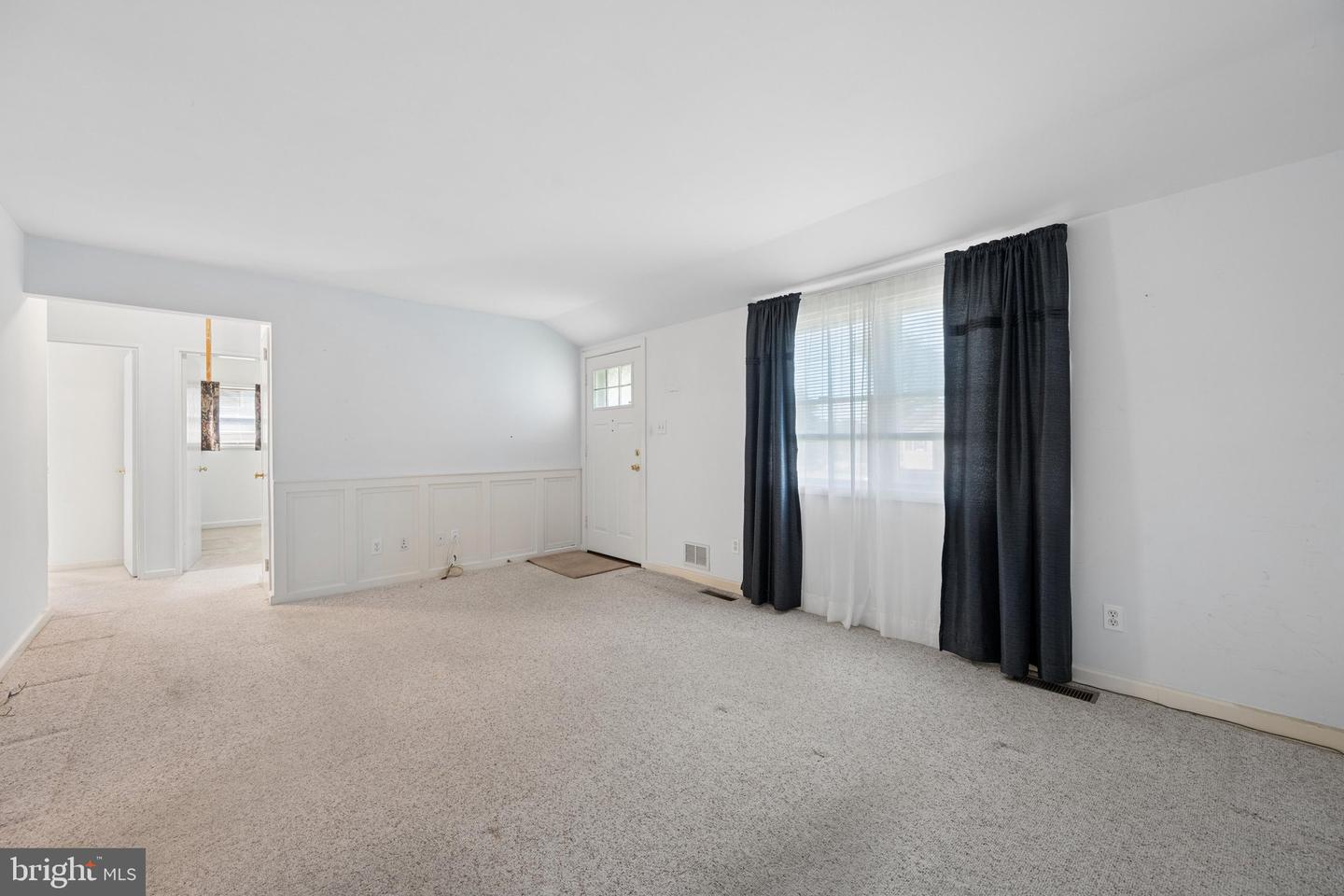 12725 Holdridge Rd Property Photo 6