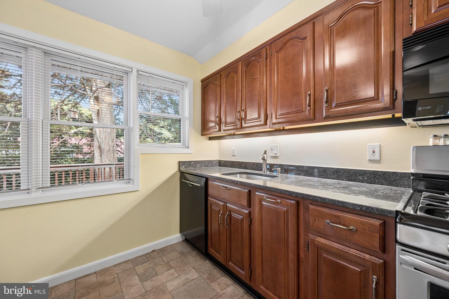 12725 Holdridge Rd Property Photo 13
