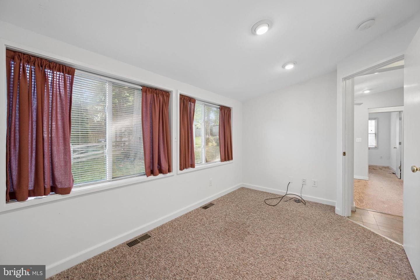 12725 Holdridge Rd Property Photo 27