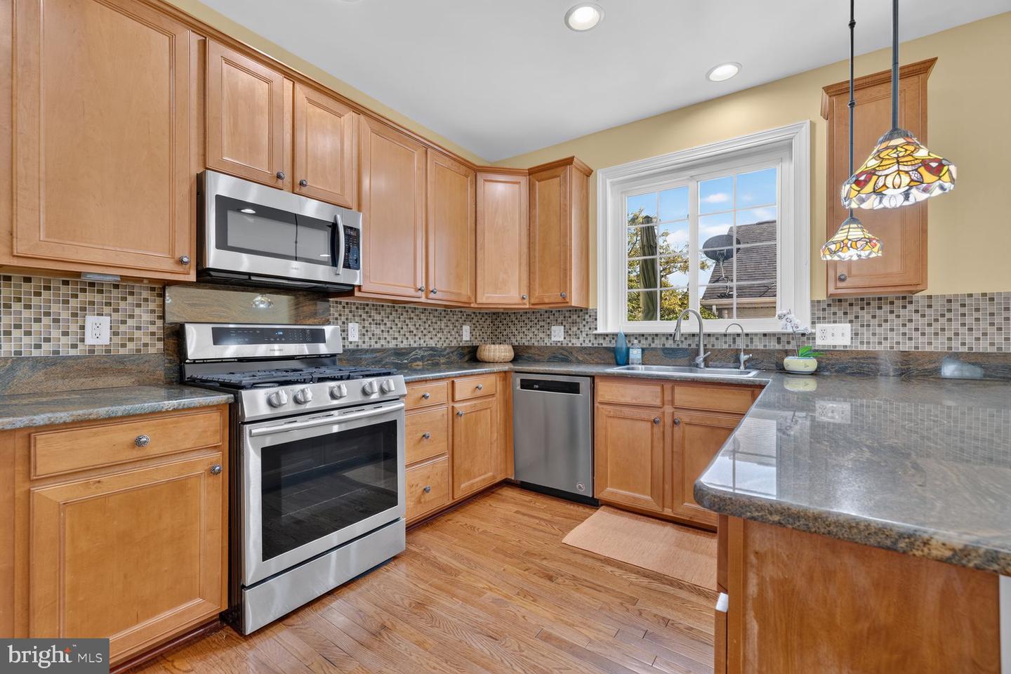 23265 Arora Hills Dr Property Photo 10