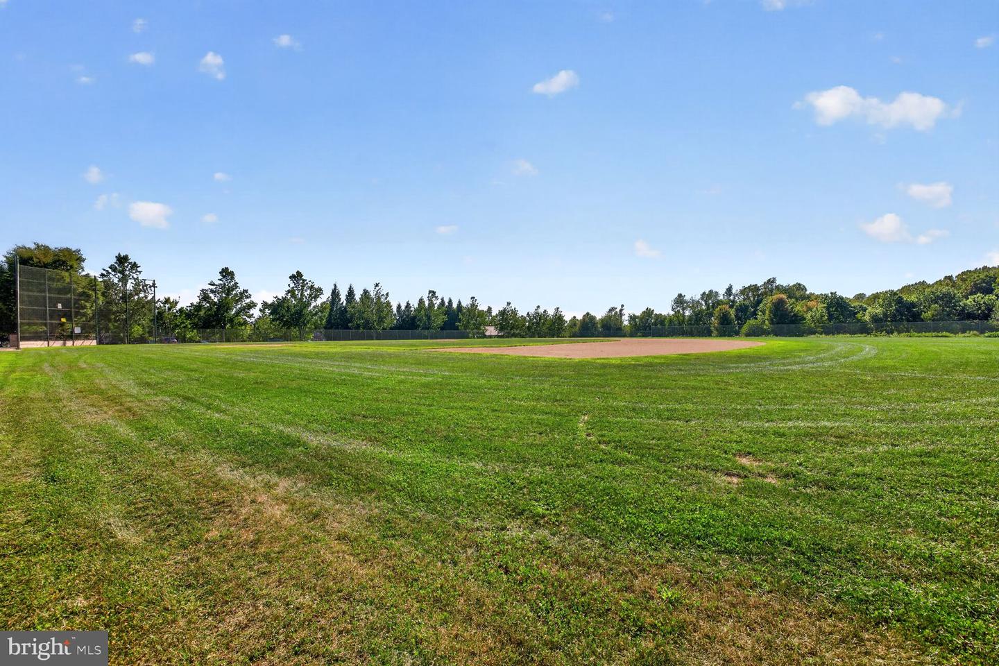 23265 Arora Hills Dr Property Photo 39